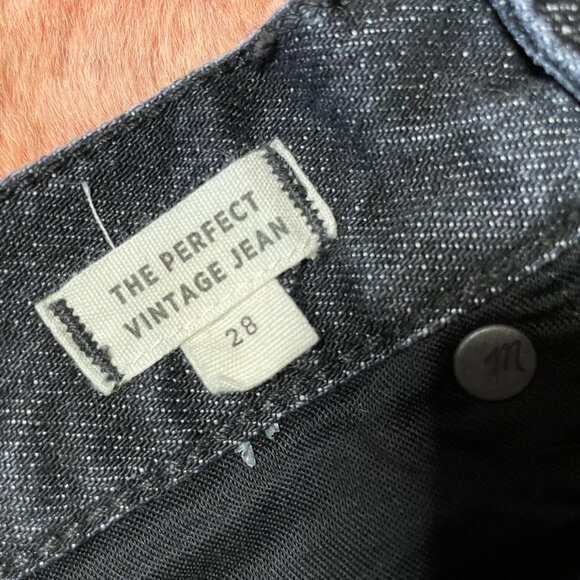 Madewell The Perfect Vintage Jean – Roxstone Wash, Knee-Rip Edition (Size 28) - Picture 6 of 10